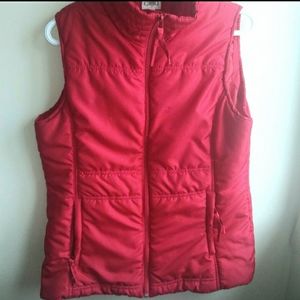 Cleo Red Vest M